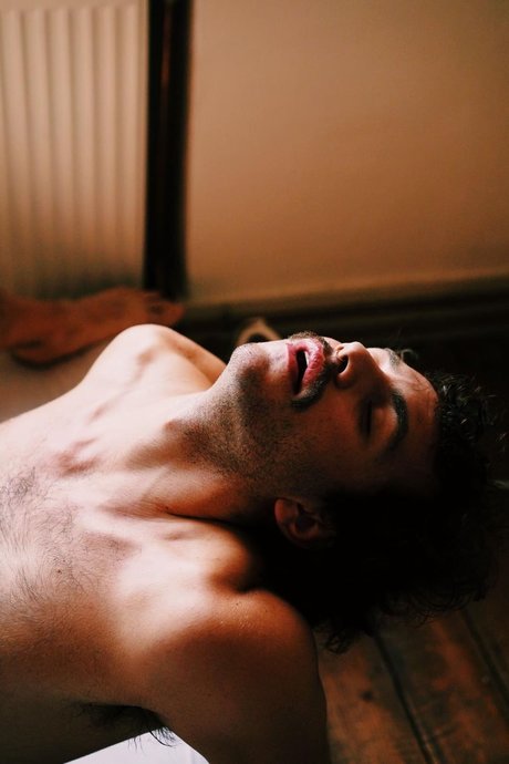 Micheal Red sex model pictures