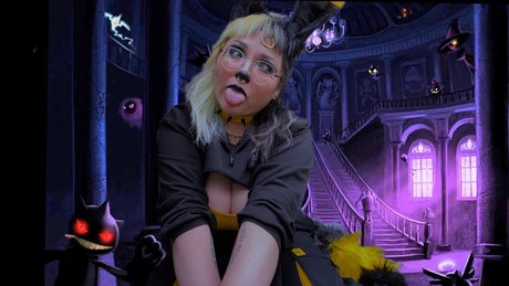 kitten rae___ star best photos