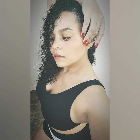 Elaine fran a model perfect img