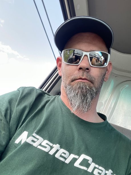 Bruce Tampa adult model image