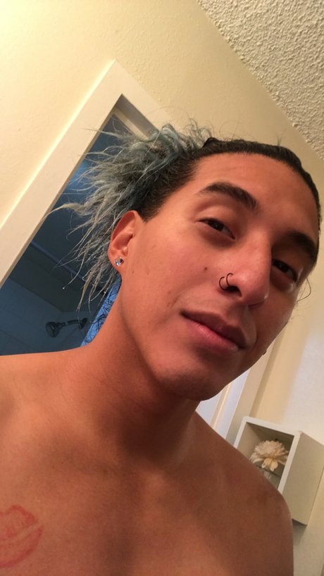 Ricky October top actress pics