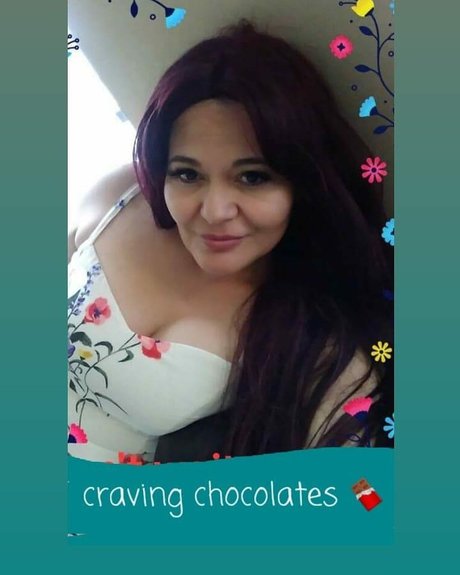 OHMONA sex model photos