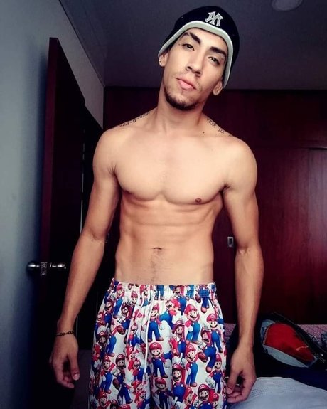 Carlosquintero star hot picture