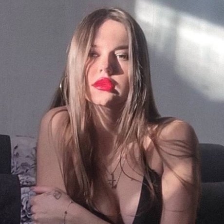 SUBINA NATASHA pornstar nice picture