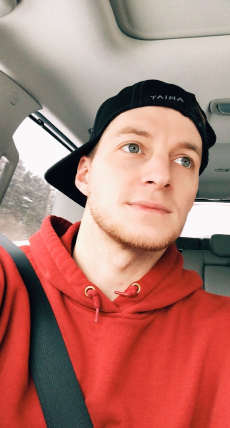 Mitch Trelstad star nude galleries