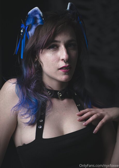 Nyx Foxxe model art image