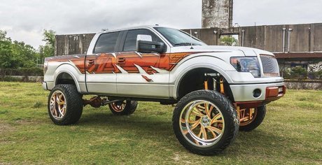 Luke Carr star nude picture