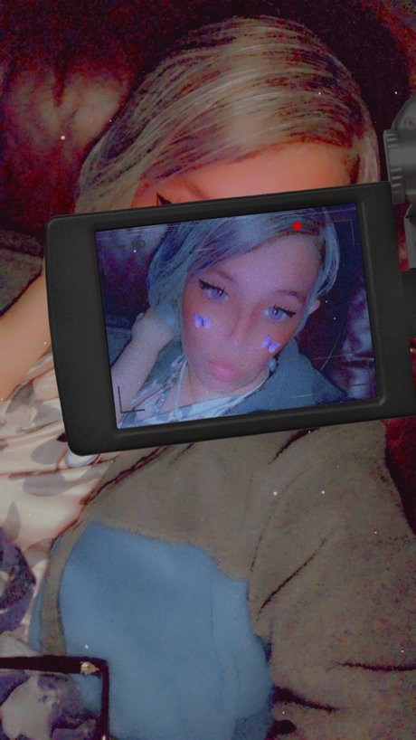 Miss Houdini art model gallery