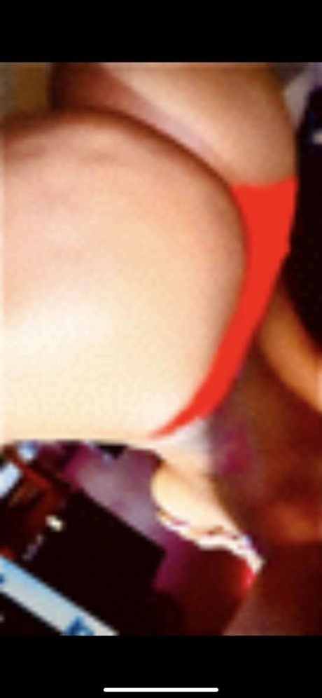 ChanelPussy free star pic