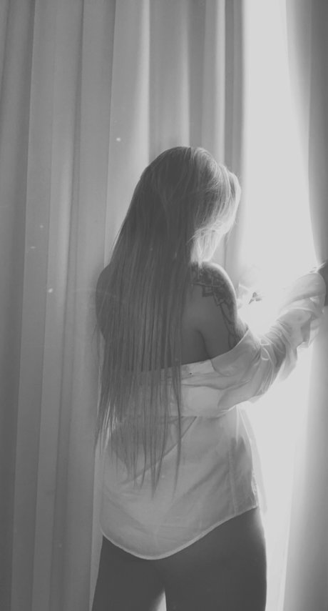 Kamyla Gabriela star beautiful photo