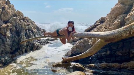 Purplestorm Bubbles pornstar nude gallery