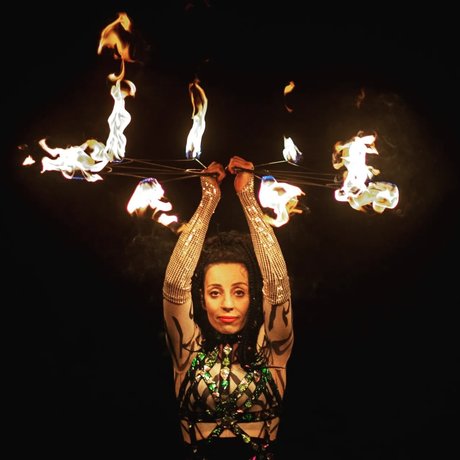 LolaRosa nudes star images