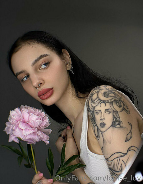 Louise luv sex model photos