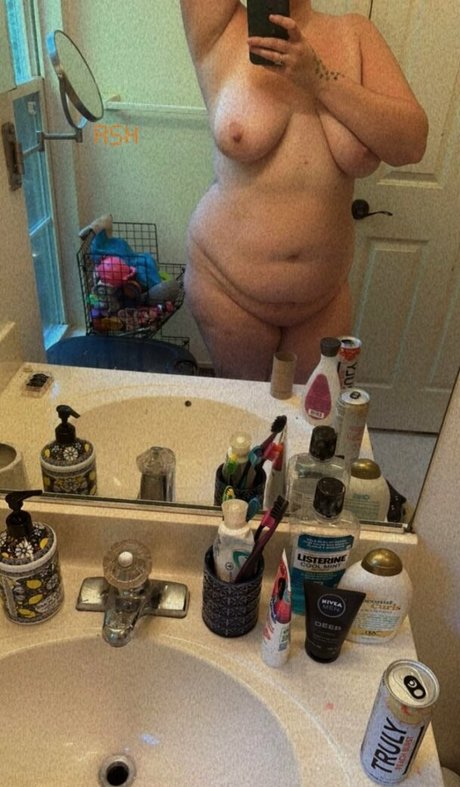 Ashtmxo model nude images