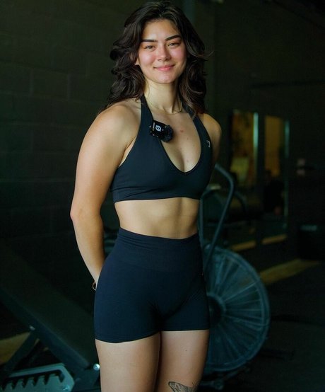 mcshnizzle pornstar nudes pic