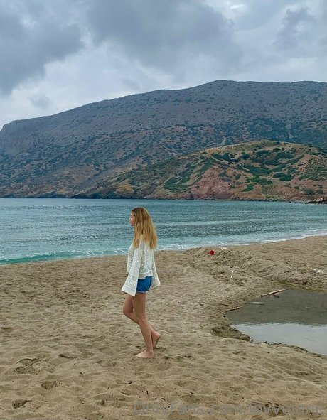 kendalljane nude actress pics