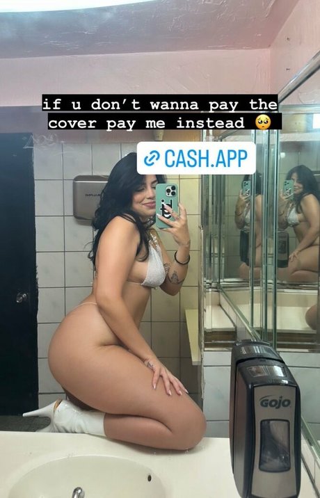 Selenaxoxoxo Marian star img