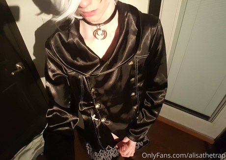 alisathetrap pretty actress image