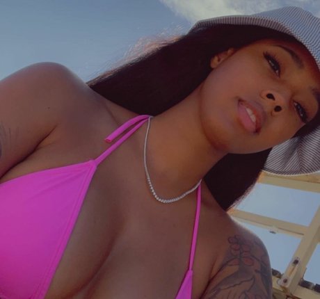 Sasha Chevolleau xxx actress archive