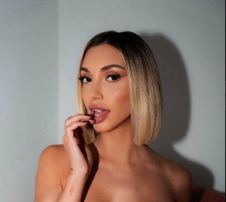 csecretss hd star photo