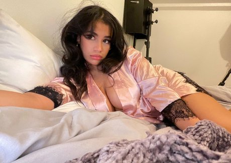 Cartmansfinsta pornstar sexy pictures