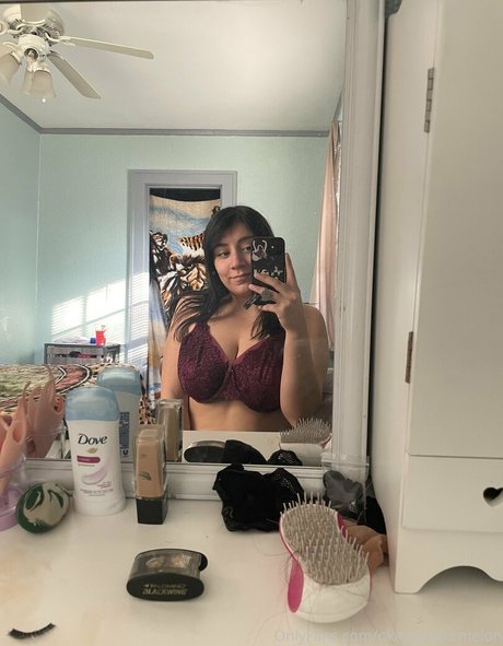 pineapplepae erotic actress photo