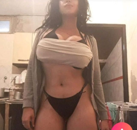 Naza Aducci star best photo