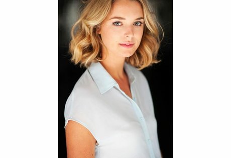 Ellie Gall best star pics