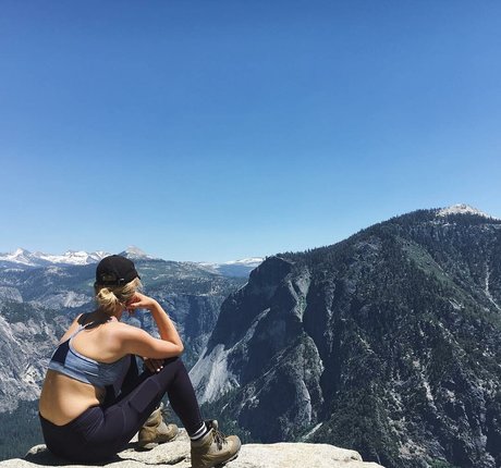 Ellie Gall pretty actress gallery