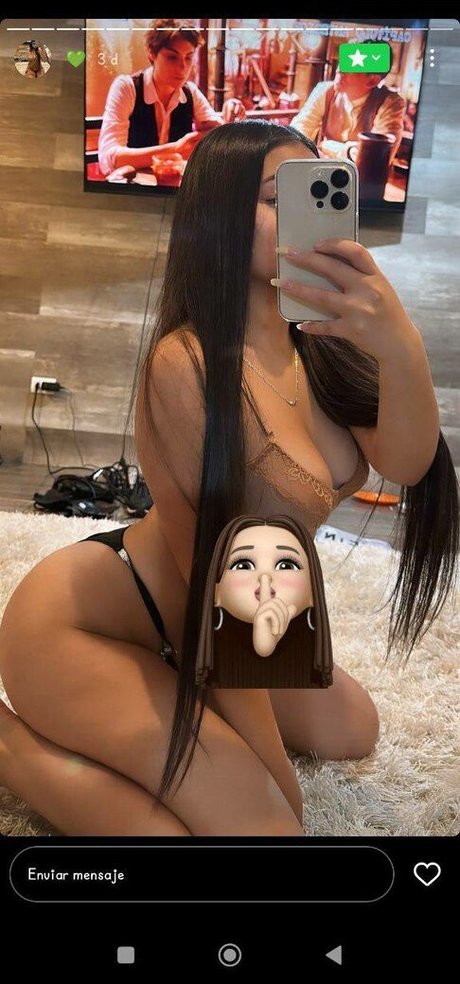 Carolina Constanza model picture