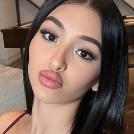 ayelenn model pornographic galleries