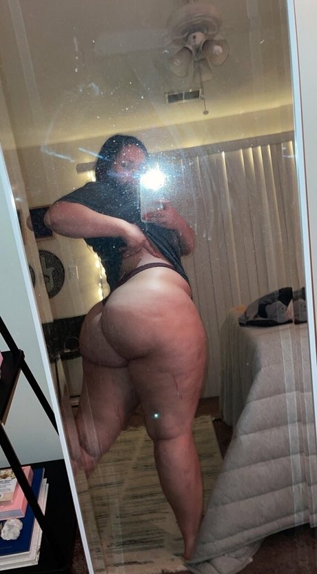 Myra Kate star hot pics