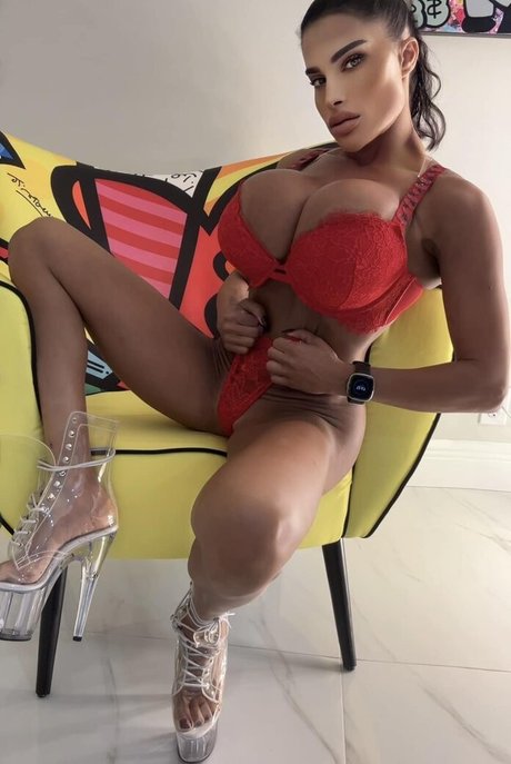 Shani Shachar sex actress img