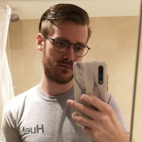 Dancho model nude images