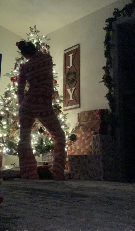 phatassondick19 erotic actress images