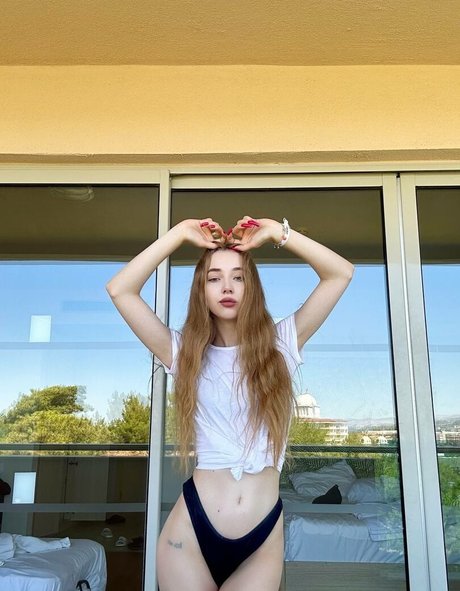 Yglichh pornstar photo