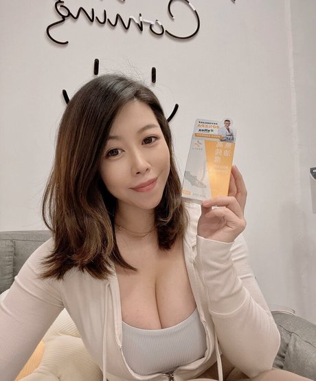 real twin onlyfans sexy photos