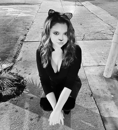 Cree Cicchino star nude img