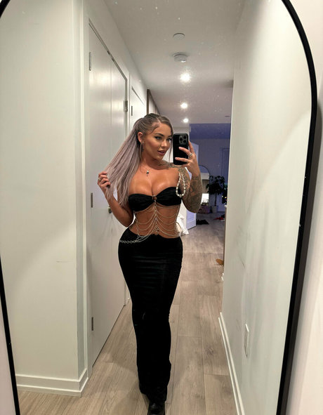 itshayleydavies free model exclusive picture