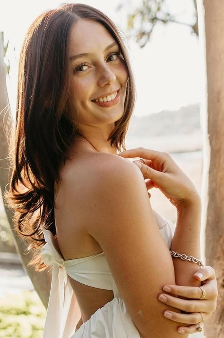 Kennedy Cullum naked actress gallery