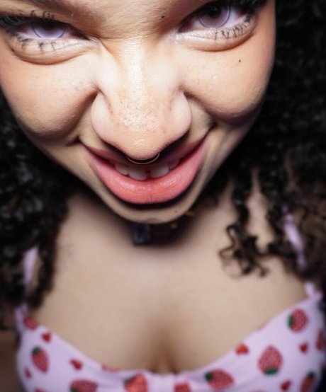 Eden s Garden ASMR model beautiful pics