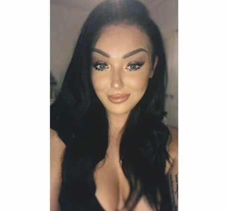 Abi Parker model adult photos