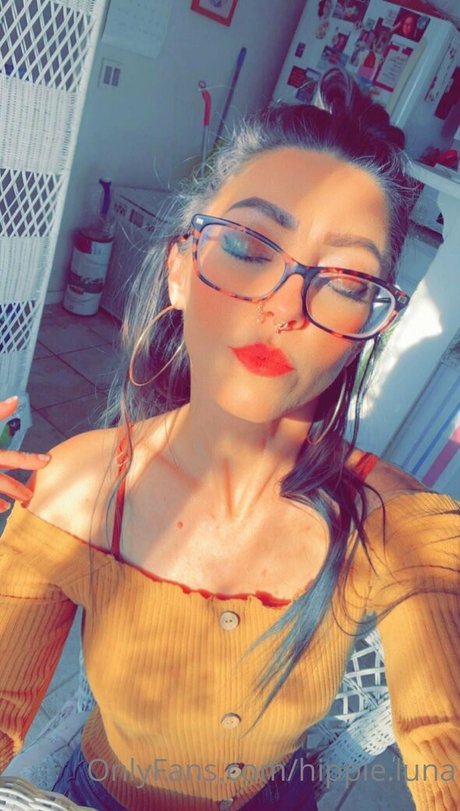 hippie luna star erotic gallery