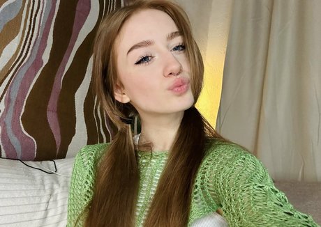 lizzy blaze model image