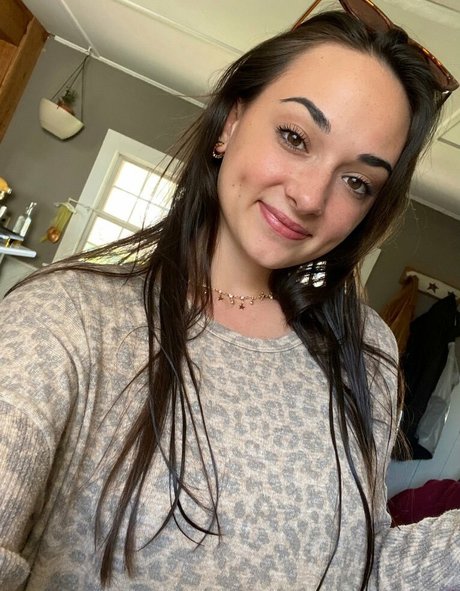 Emma Lilly Profile pic