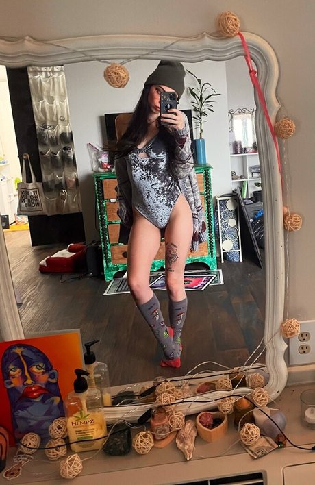 Emma Lilly hd model img