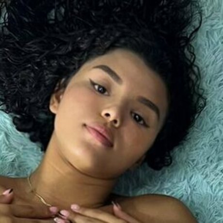 camiioooo high quality actress pic