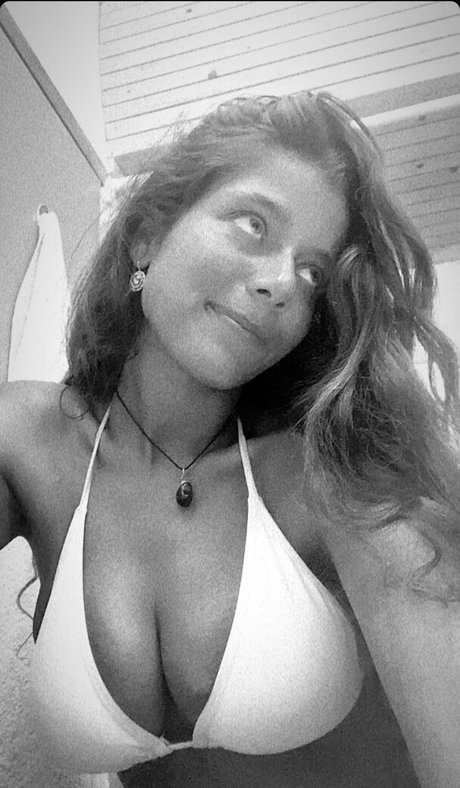 Li Yam Dvash pornstar nudes pictures