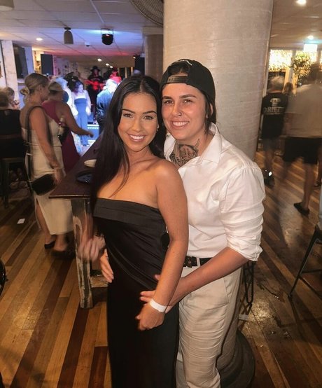 Bella Murphy pornstar nice img