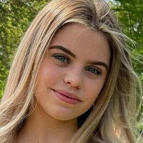 Francis vx model naked image